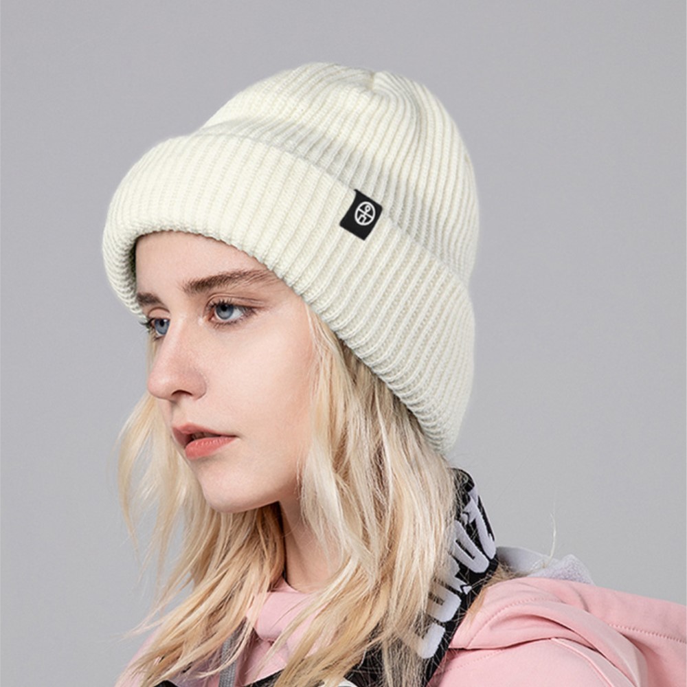 Berretto invernale con risvolt - Beanie Cuffed Knit recensione e prezzo